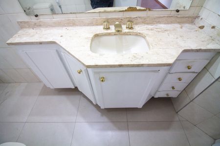 Apartamento para alugar com 140m², 3 quartos e 2 vagasBanheiro da Suíte 1