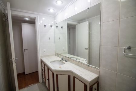 Apartamento para alugar com 140m², 3 quartos e 2 vagasBanheiro da Suíte 2