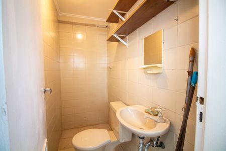 Apartamento para alugar com 140m², 3 quartos e 2 vagasBanheiro de Serviço