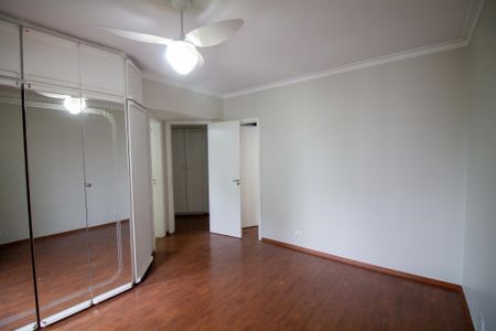 Apartamento para alugar com 140m², 3 quartos e 2 vagasQuarto 2 - Suíte 1