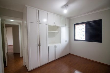 Apartamento para alugar com 140m², 3 quartos e 2 vagasQuarto 3 - Suíte 2