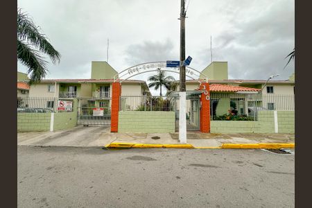 Apartamento para alugar com 65m², 3 quartos e 1 vagaFachada