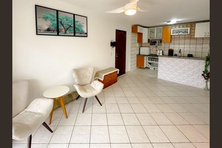 Apartamento para alugar com 65m², 3 quartos e 1 vagaSala 