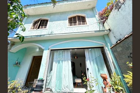 Casa para alugar com 240m², 3 quartos e 2 vagasQuintal