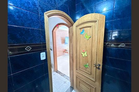 Casa para alugar com 240m², 3 quartos e 2 vagasBanheiro 2