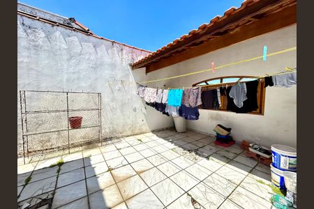 Casa para alugar com 240m², 3 quartos e 2 vagasQuintal