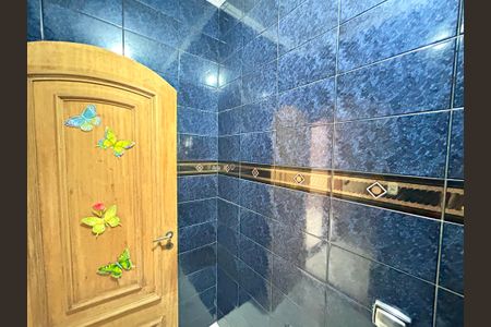 Casa para alugar com 240m², 3 quartos e 2 vagasBanheiro 2