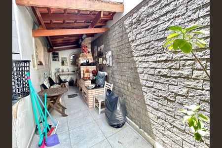 Casa para alugar com 240m², 3 quartos e 2 vagasChurrasqueira