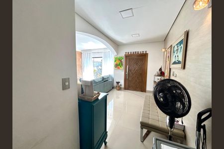 Sala de casa para alugar com 3 quartos, 240m² em Vila Augusta, Guarulhos