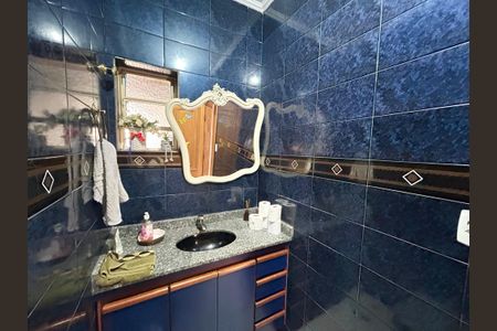 Casa para alugar com 240m², 3 quartos e 2 vagasBanheiro 2