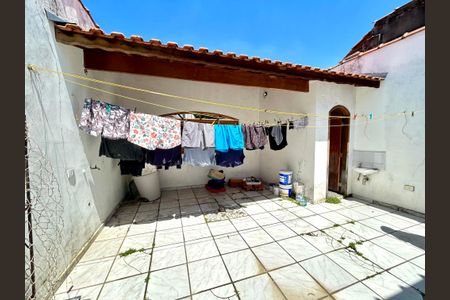 Casa para alugar com 240m², 3 quartos e 2 vagasQuintal