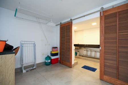 Casa de condomínio à venda com 200m², 2 quartos e 1 vaga Casa de condomínio à venda com 200m², 2 quartos e 1 vagaÁrea de Serviço