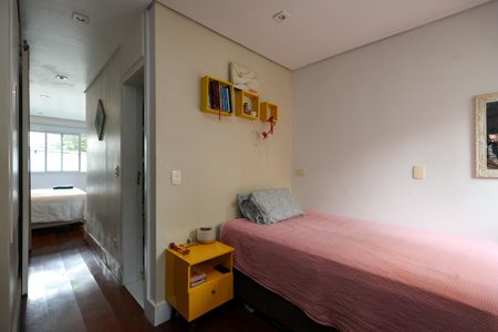 Casa de condomínio à venda com 200m², 2 quartos e 1 vaga Casa de condomínio à venda com 200m², 2 quartos e 1 vagaQuarto 2