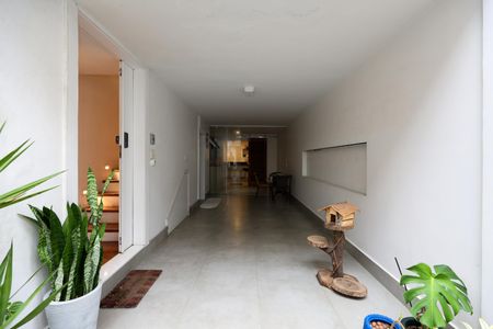 Casa de condomínio à venda com 200m², 2 quartos e 1 vaga Casa de condomínio à venda com 200m², 2 quartos e 1 vagaGaragem