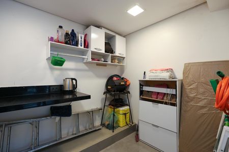 Casa de condomínio à venda com 200m², 2 quartos e 1 vaga Casa de condomínio à venda com 200m², 2 quartos e 1 vagaÁrea de Serviço