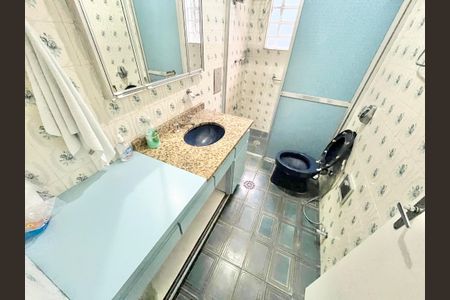 Casa à venda com 137m², 2 quartos e 2 vagas Casa à venda com 137m², 2 quartos e 2 vagasBanheiro