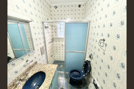 Casa à venda com 137m², 2 quartos e 2 vagas Casa à venda com 137m², 2 quartos e 2 vagasBanheiro