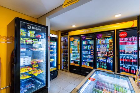 Apartamento para alugar com 30m², 1 quarto e sem vaga Apartamento para alugar com 30m², 1 quarto e sem vagaÁrea comum - Mercado