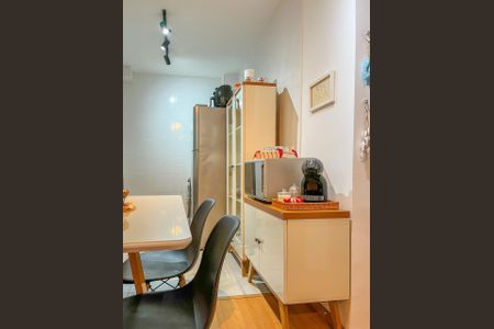 Cozinha de apartamento para alugar com 2 quartos, 47m² em Estância Velha, Canoas