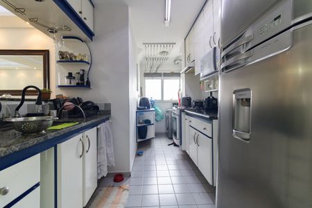 Apartamento à venda com 71m², 3 quartos e 2 vagas Apartamento à venda com 71m², 3 quartos e 2 vagasCozinha