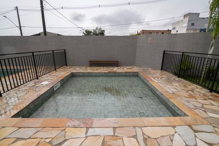 Apartamento para alugar com 54m², 2 quartos e 1 vaga Apartamento para alugar com 54m², 2 quartos e 1 vagaÁrea Comum - Piscina Infantil