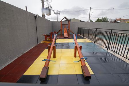 Apartamento para alugar com 54m², 2 quartos e 1 vaga Apartamento para alugar com 54m², 2 quartos e 1 vagaÁrea Comum - Playground