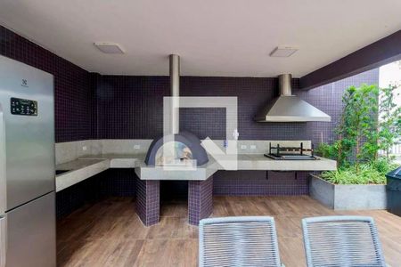 Apartamento à venda com 106m², 3 quartos e 2 vagas Apartamento à venda com 106m², 3 quartos e 2 vagasChurrasqueira