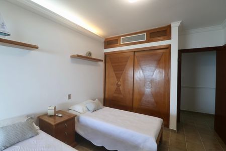 Apartamento para alugar com 355m², 5 quartos e 3 vagas Apartamento para alugar com 355m², 5 quartos e 3 vagasSuíte 3