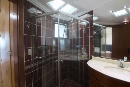 Apartamento para alugar com 355m², 5 quartos e 3 vagas Apartamento para alugar com 355m², 5 quartos e 3 vagasBanheiro Suíte 2