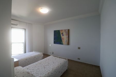 Apartamento para alugar com 355m², 5 quartos e 3 vagas Apartamento para alugar com 355m², 5 quartos e 3 vagasSuíte