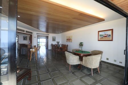 Apartamento para alugar com 355m², 5 quartos e 3 vagas Apartamento para alugar com 355m², 5 quartos e 3 vagasSala