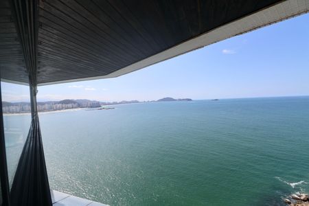 Apartamento para alugar com 355m², 5 quartos e 3 vagas Apartamento para alugar com 355m², 5 quartos e 3 vagasVista