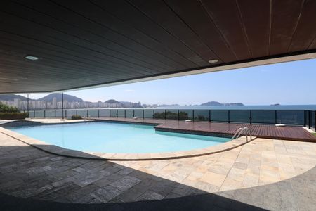 Apartamento para alugar com 355m², 5 quartos e 3 vagas Apartamento para alugar com 355m², 5 quartos e 3 vagasÁrea comum