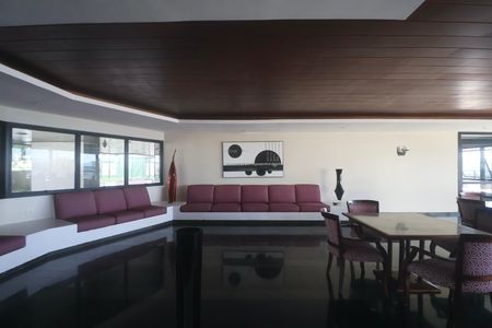 Apartamento para alugar com 355m², 5 quartos e 3 vagas Apartamento para alugar com 355m², 5 quartos e 3 vagasÁrea comum