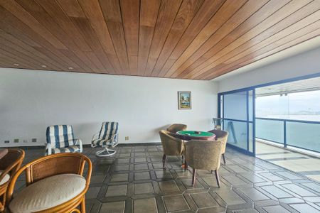 Apartamento para alugar com 355m², 4 quartos e 3 vagas Apartamento para alugar com 355m², 4 quartos e 3 vagasSala