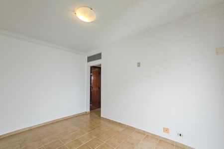 Apartamento para alugar com 355m², 4 quartos e 3 vagas Apartamento para alugar com 355m², 4 quartos e 3 vagasSuite 4