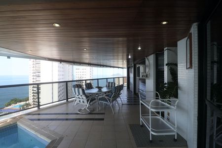 Apartamento para alugar com 355m², 5 quartos e 3 vagas Apartamento para alugar com 355m², 5 quartos e 3 vagasVaranda