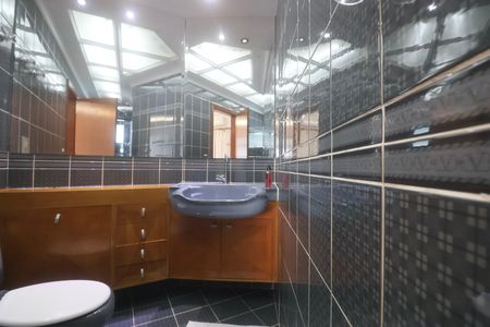 Apartamento para alugar com 355m², 5 quartos e 3 vagas Apartamento para alugar com 355m², 5 quartos e 3 vagasBanheiro Suíte 3
