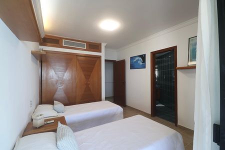 Apartamento para alugar com 355m², 5 quartos e 3 vagas Apartamento para alugar com 355m², 5 quartos e 3 vagasSuíte 3