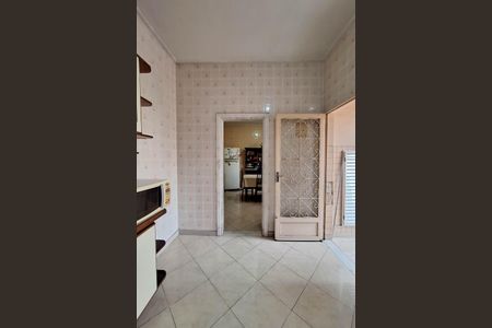 Casa para alugar com 258m², 4 quartos e 3 vagasCozinha