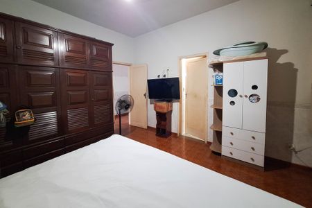 Casa para alugar com 258m², 4 quartos e 3 vagasSuíte 1