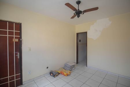Sala de apartamento para alugar com 2 quartos, 65m² em Rocha, São Gonçalo