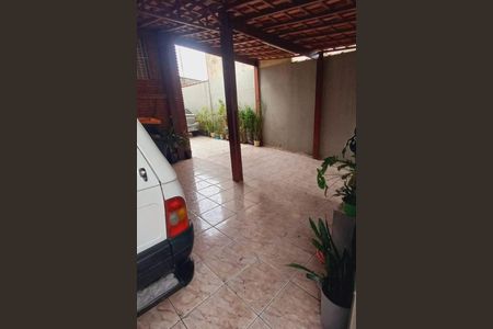 Casa à venda com 3 quartos, 268m² em Parque Novo Oratório, Santo André