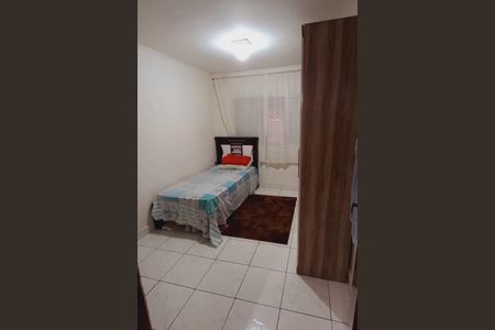 Casa à venda com 3 quartos, 268m² em Parque Novo Oratório, Santo André