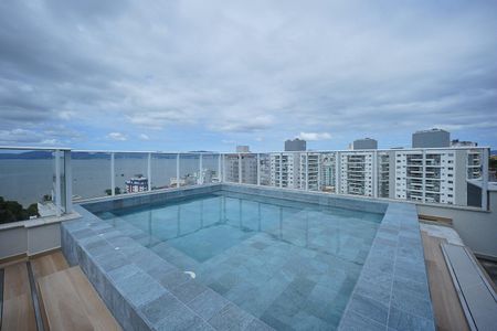 Apartamento para alugar com 66m², 2 quartos e 1 vagaÁrea comum - Piscina
