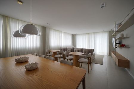 Apartamento para alugar com 66m², 2 quartos e 1 vagaÁrea comum - Salão de festas