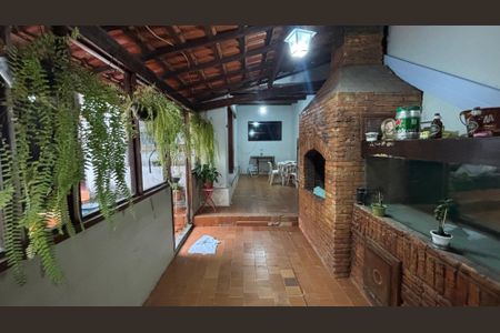 Casa à venda com 320m², 3 quartos e 2 vagasArea de Lazer