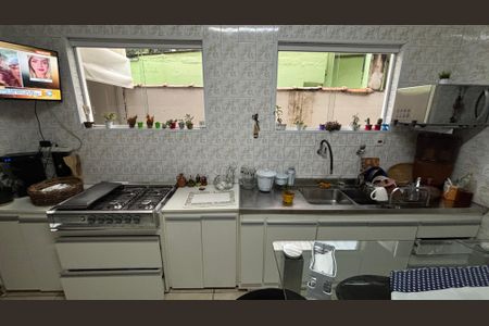 Casa à venda com 320m², 3 quartos e 2 vagasCozinha