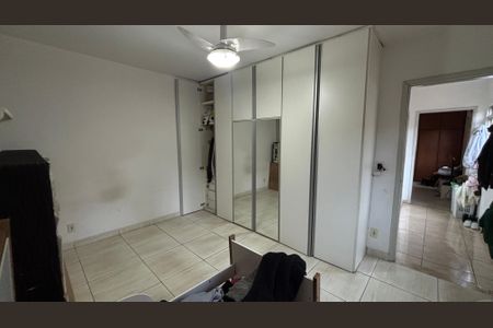 Casa à venda com 320m², 3 quartos e 2 vagasQuarto 2