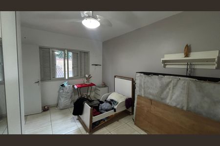 Casa à venda com 320m², 3 quartos e 2 vagasQuarto 2